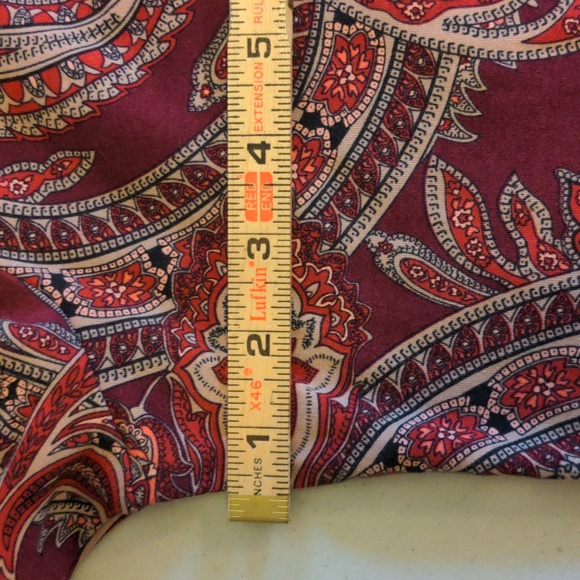 Croft & Barrow Women's Size PM Lightweight Paisley Print Long Sleeve T Shirt Top - Picture 7 of 11